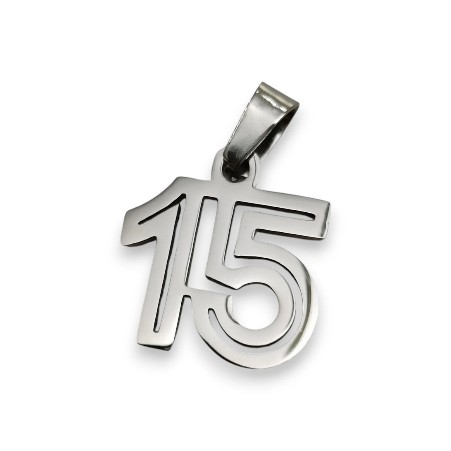 Dije Número 15