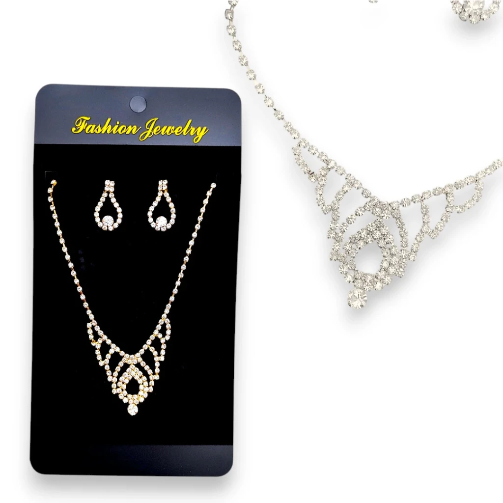 Set de collar y aros elegante